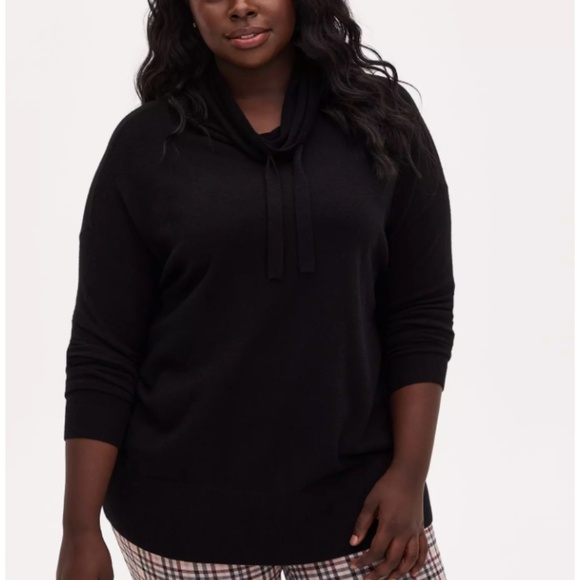 Torrid - Pullover Funnel Neck Black Drop Shoulder Sweater -  2X - Picture 1 of 8